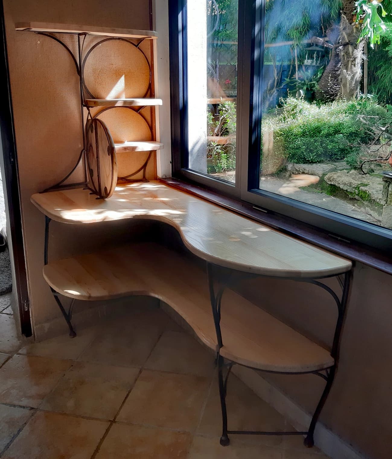 Mobilier etagère sur mesure n°1